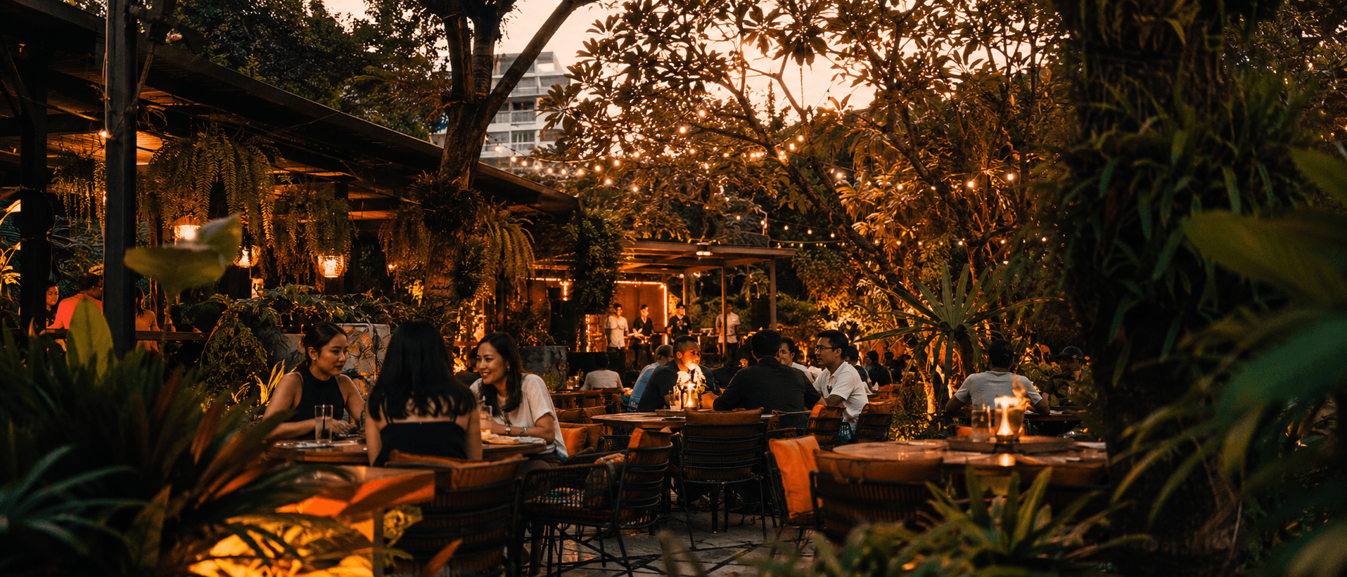 Melly's Garden — garden pub & diner in Menteng, Jakarta